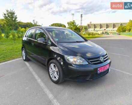 Чорний Фольксваген Golf Plus, об'ємом двигуна 1.6 л та пробігом 152 тис. км за 8300 $, фото 13 на Automoto.ua