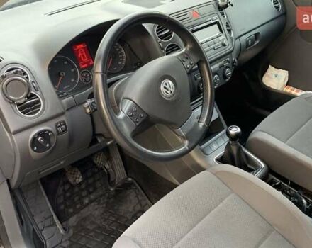 Чорний Фольксваген Golf Plus, об'ємом двигуна 1.9 л та пробігом 215 тис. км за 6999 $, фото 10 на Automoto.ua