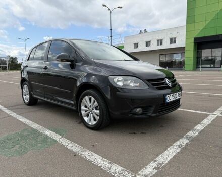 Черный Фольксваген Гольф Плюс, объемом двигателя 1.6 л и пробегом 183 тыс. км за 5950 $, фото 7 на Automoto.ua