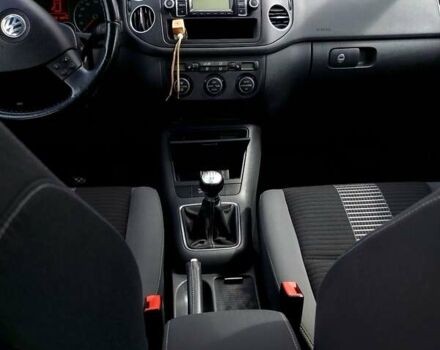 Фольксваген Гольф Плюс 2008 в Бердичеве на Automoto.ua Черный Фольксваген Гольф Плюс, объемом двигателя 1.39 л и пробегом 193 тыс. км за 7199 $, фото 20 на Automoto.ua