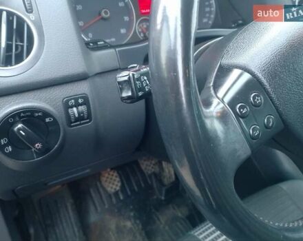 Черный Фольксваген Гольф Плюс, объемом двигателя 1.4 л и пробегом 205 тыс. км за 6300 $, фото 15 на Automoto.ua