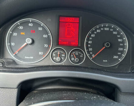 Черный Фольксваген Гольф Плюс, объемом двигателя 1.4 л и пробегом 222 тыс. км за 7300 $, фото 14 на Automoto.ua