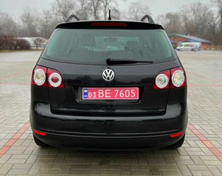 Черный Фольксваген Гольф Плюс, объемом двигателя 1.6 л и пробегом 206 тыс. км за 6499 $, фото 2 на Automoto.ua