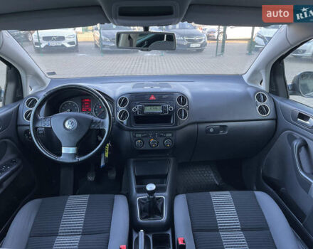 Чорний Фольксваген Golf Plus, об'ємом двигуна 1.4 л та пробігом 191 тис. км за 7399 $, фото 36 на Automoto.ua