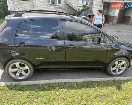 Черный Фольксваген Гольф Плюс, объемом двигателя 1.4 л и пробегом 222 тыс. км за 7300 $, фото 5 на Automoto.ua