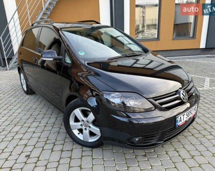 Черный Фольксваген Гольф Плюс, объемом двигателя 2 л и пробегом 240 тыс. км за 7350 $, фото 5 на Automoto.ua