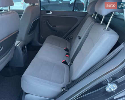 Черный Фольксваген Гольф Плюс, объемом двигателя 1.4 л и пробегом 177 тыс. км за 5900 $, фото 14 на Automoto.ua