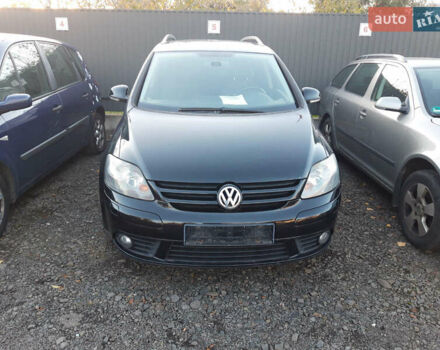 Черный Фольксваген Гольф Плюс, объемом двигателя 1.4 л и пробегом 199 тыс. км за 4250 $, фото 21 на Automoto.ua