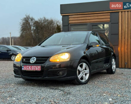 Черный Фольксваген Гольф Плюс, объемом двигателя 1.4 л и пробегом 220 тыс. км за 6290 $, фото 32 на Automoto.ua