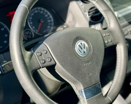 Черный Фольксваген Гольф Плюс, объемом двигателя 1.4 л и пробегом 154 тыс. км за 6100 $, фото 22 на Automoto.ua