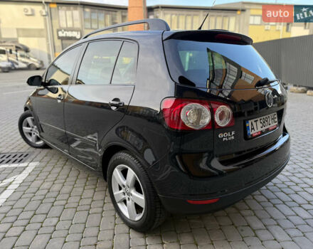 Черный Фольксваген Гольф Плюс, объемом двигателя 2 л и пробегом 240 тыс. км за 7350 $, фото 8 на Automoto.ua