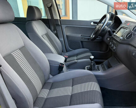 Чорний Фольксваген Golf Plus, об'ємом двигуна 2 л та пробігом 240 тис. км за 7450 $, фото 30 на Automoto.ua