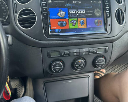 Черный Фольксваген Гольф Плюс, объемом двигателя 1.4 л и пробегом 222 тыс. км за 7300 $, фото 12 на Automoto.ua