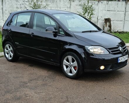Черный Фольксваген Гольф Плюс, объемом двигателя 1.4 л и пробегом 150 тыс. км за 6500 $, фото 9 на Automoto.ua