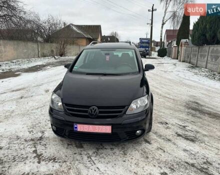 Черный Фольксваген Гольф Плюс, объемом двигателя 1.4 л и пробегом 190 тыс. км за 6500 $, фото 20 на Automoto.ua