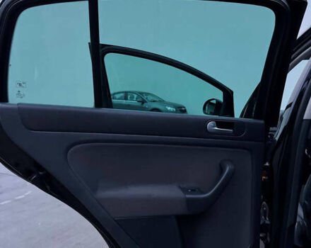 Черный Фольксваген Гольф Плюс, объемом двигателя 1.4 л и пробегом 181 тыс. км за 6400 $, фото 13 на Automoto.ua