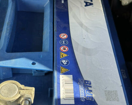 Черный Фольксваген Гольф Плюс, объемом двигателя 1.4 л и пробегом 154 тыс. км за 6500 $, фото 32 на Automoto.ua