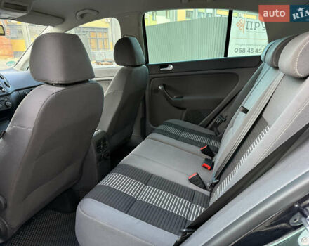 Чорний Фольксваген Golf Plus, об'ємом двигуна 2 л та пробігом 240 тис. км за 7450 $, фото 34 на Automoto.ua