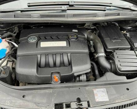 Черный Фольксваген Гольф Плюс, объемом двигателя 1.6 л и пробегом 206 тыс. км за 6499 $, фото 15 на Automoto.ua