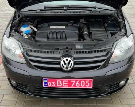 Черный Фольксваген Гольф Плюс, объемом двигателя 1.6 л и пробегом 206 тыс. км за 6499 $, фото 8 на Automoto.ua