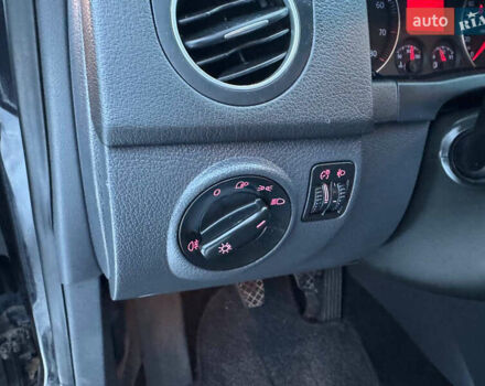 Черный Фольксваген Гольф Плюс, объемом двигателя 1.4 л и пробегом 177 тыс. км за 5900 $, фото 6 на Automoto.ua