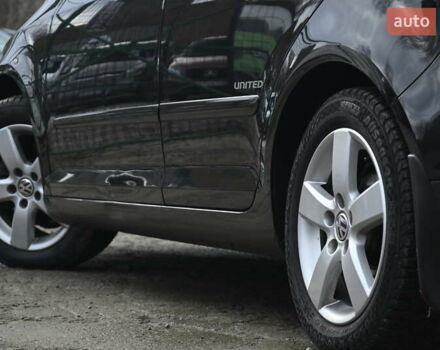 Черный Фольксваген Гольф Плюс, объемом двигателя 1.39 л и пробегом 230 тыс. км за 7999 $, фото 10 на Automoto.ua