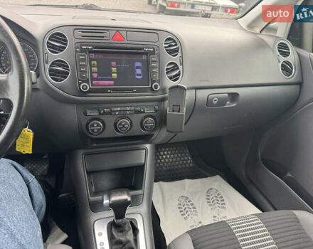 Черный Фольксваген Гольф Плюс, объемом двигателя 1.4 л и пробегом 214 тыс. км за 7199 $, фото 13 на Automoto.ua