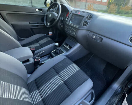 Черный Фольксваген Гольф Плюс, объемом двигателя 1.39 л и пробегом 206 тыс. км за 6800 $, фото 20 на Automoto.ua