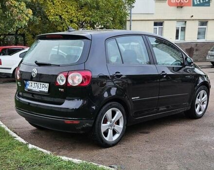 Черный Фольксваген Гольф Плюс, объемом двигателя 1.39 л и пробегом 150 тыс. км за 6300 $, фото 6 на Automoto.ua
