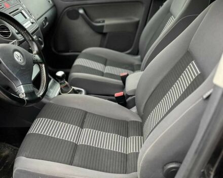 Черный Фольксваген Гольф Плюс, объемом двигателя 1.6 л и пробегом 206 тыс. км за 6499 $, фото 11 на Automoto.ua