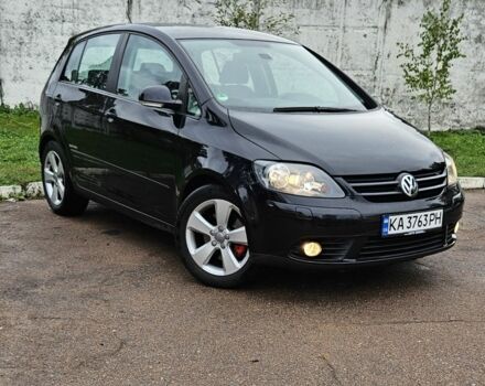 Черный Фольксваген Гольф Плюс, объемом двигателя 1.4 л и пробегом 150 тыс. км за 6500 $, фото 1 на Automoto.ua