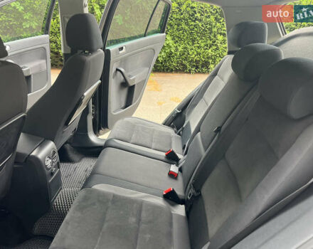 Черный Фольксваген Гольф Плюс, объемом двигателя 2 л и пробегом 245 тыс. км за 7999 $, фото 15 на Automoto.ua