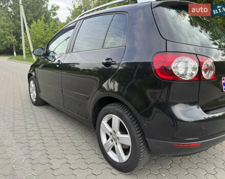 Черный Фольксваген Гольф Плюс, объемом двигателя 1.4 л и пробегом 190 тыс. км за 6800 $, фото 9 на Automoto.ua