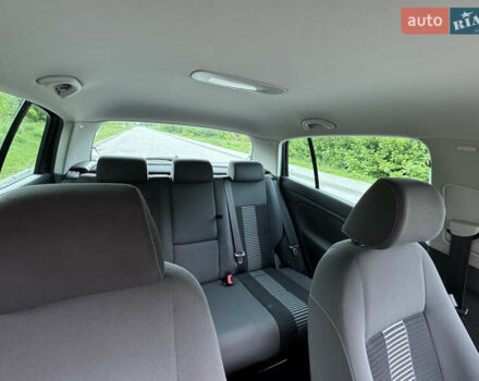 Черный Фольксваген Гольф Плюс, объемом двигателя 1.4 л и пробегом 190 тыс. км за 6800 $, фото 16 на Automoto.ua