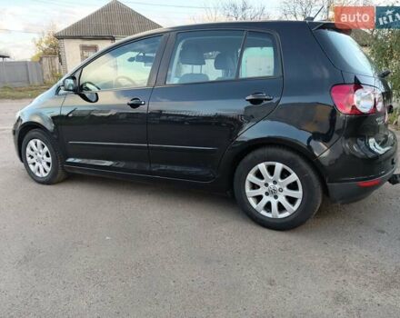 Черный Фольксваген Гольф Плюс, объемом двигателя 1.4 л и пробегом 262 тыс. км за 5900 $, фото 8 на Automoto.ua