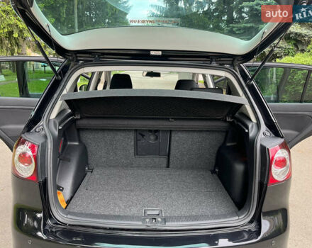 Черный Фольксваген Гольф Плюс, объемом двигателя 2 л и пробегом 245 тыс. км за 7999 $, фото 9 на Automoto.ua