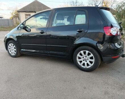 Черный Фольксваген Гольф Плюс, объемом двигателя 1.4 л и пробегом 262 тыс. км за 5900 $, фото 1 на Automoto.ua