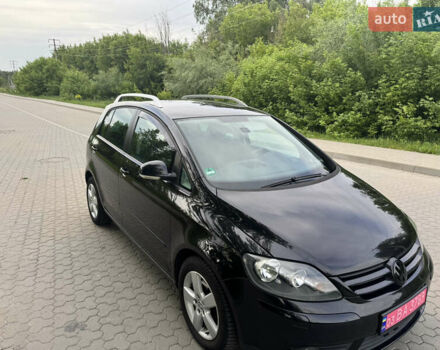 Черный Фольксваген Гольф Плюс, объемом двигателя 1.4 л и пробегом 190 тыс. км за 6800 $, фото 4 на Automoto.ua