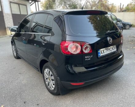 Черный Фольксваген Гольф Плюс, объемом двигателя 1.6 л и пробегом 170 тыс. км за 7700 $, фото 6 на Automoto.ua