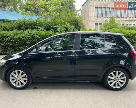 Черный Фольксваген Гольф Плюс, объемом двигателя 2 л и пробегом 245 тыс. км за 7999 $, фото 7 на Automoto.ua