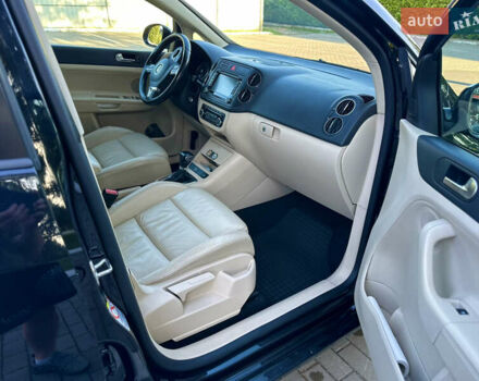 Черный Фольксваген Гольф Плюс, объемом двигателя 1.4 л и пробегом 228 тыс. км за 9300 $, фото 23 на Automoto.ua