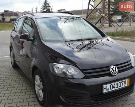 Черный Фольксваген Гольф Плюс, объемом двигателя 1.6 л и пробегом 190 тыс. км за 8550 $, фото 4 на Automoto.ua
