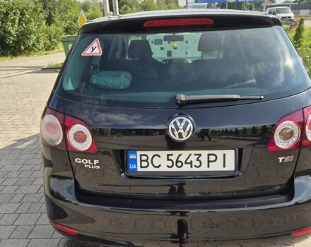 Черный Фольксваген Гольф Плюс, объемом двигателя 1.4 л и пробегом 221 тыс. км за 8000 $, фото 2 на Automoto.ua
