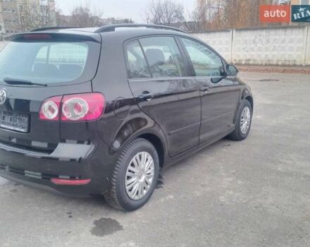 Черный Фольксваген Гольф Плюс, объемом двигателя 1.4 л и пробегом 152 тыс. км за 5999 $, фото 11 на Automoto.ua