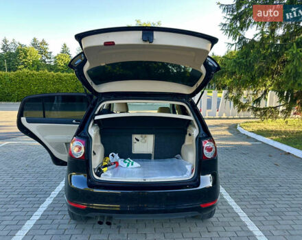 Черный Фольксваген Гольф Плюс, объемом двигателя 1.4 л и пробегом 228 тыс. км за 9300 $, фото 12 на Automoto.ua