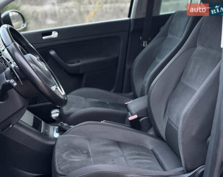 Чорний Фольксваген Golf Plus, об'ємом двигуна 2 л та пробігом 247 тис. км за 8290 $, фото 15 на Automoto.ua