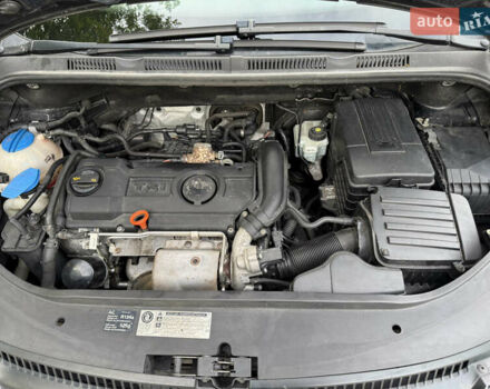 Черный Фольксваген Гольф Плюс, объемом двигателя 1.4 л и пробегом 190 тыс. км за 6800 $, фото 29 на Automoto.ua