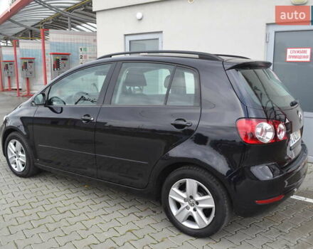 Черный Фольксваген Гольф Плюс, объемом двигателя 1.6 л и пробегом 190 тыс. км за 8550 $, фото 9 на Automoto.ua