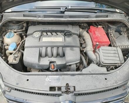 Черный Фольксваген Гольф Плюс, объемом двигателя 1.6 л и пробегом 259 тыс. км за 6950 $, фото 2 на Automoto.ua