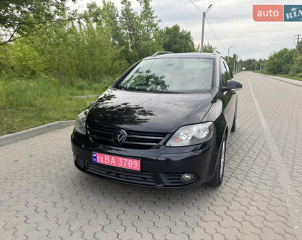 Черный Фольксваген Гольф Плюс, объемом двигателя 1.4 л и пробегом 190 тыс. км за 6800 $, фото 1 на Automoto.ua